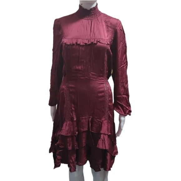 Dresses & Skirts - Made in Italy Artemesia wine long sleeve dress M